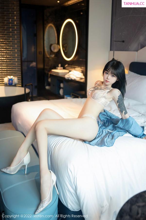 小奶瓶呜呜  [XiuRen]高清写真图 2022.09.29 No.5662 奶瓶第79张图片